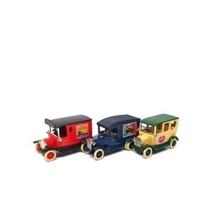 Lledo Diecast HLL 1003 - Hotel Luggage Labels Of The 1930s 3 Piece Van Set